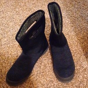 Bogs waterproof snow boots like new